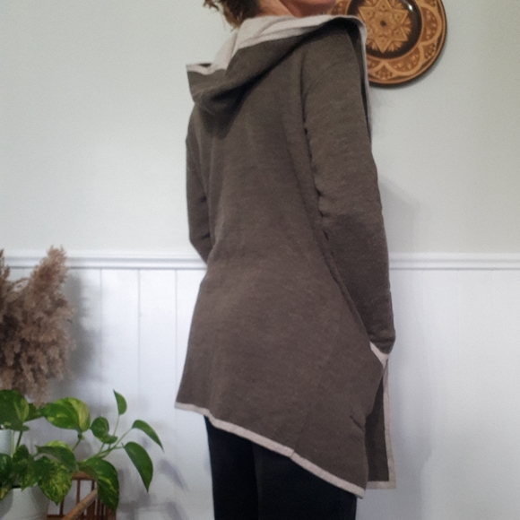 Anthropology tan and brown long cardigan - Picture 9 of 11